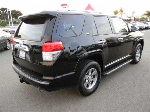 Toyota 4Runner 2011 photo 3
