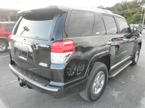 Toyota 4Runner 2011 photo 3