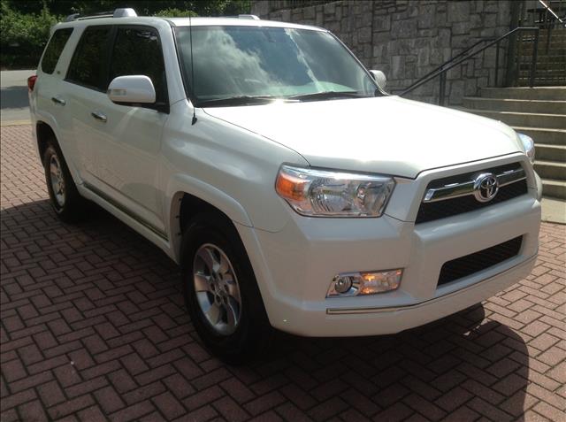 Toyota 4Runner 2011 photo 1