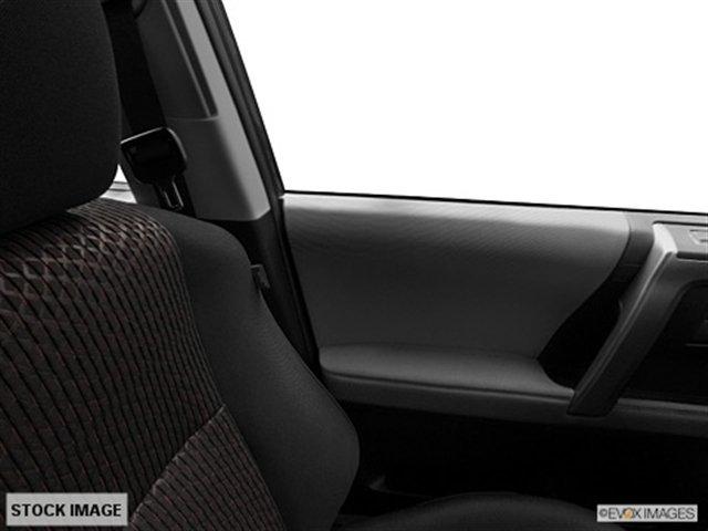 Toyota 4Runner 2011 photo 4