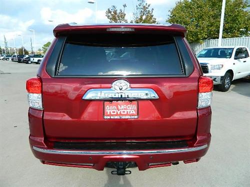 Toyota 4Runner 2011 photo 1