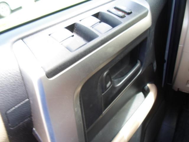 Toyota 4Runner 2011 photo 2