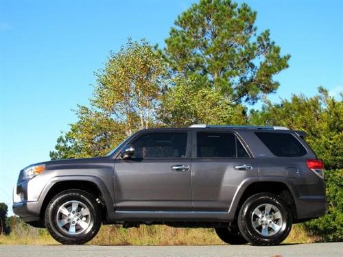 Toyota 4Runner 2011 photo 3