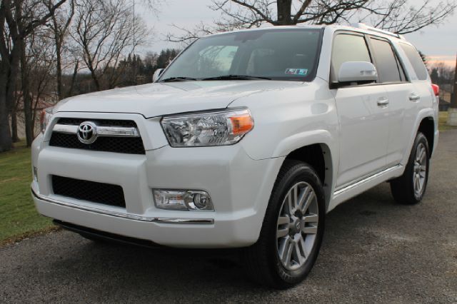Toyota 4Runner 2011 photo 1