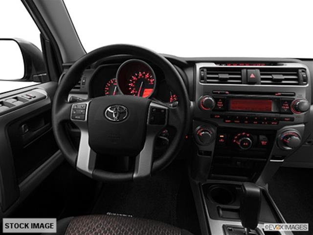 Toyota 4Runner 2011 photo 4