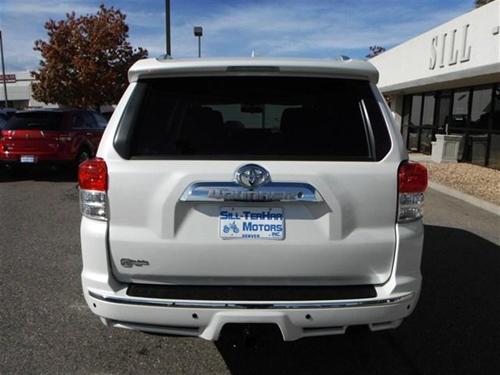 Toyota 4Runner 2011 photo 5