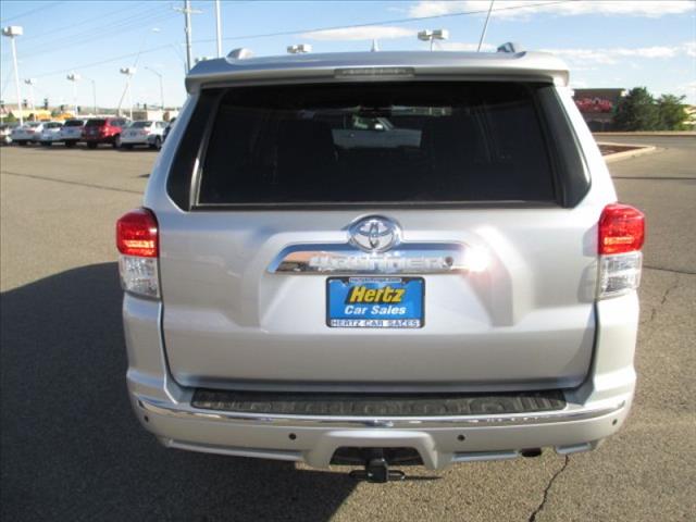 Toyota 4Runner 2012 photo 1