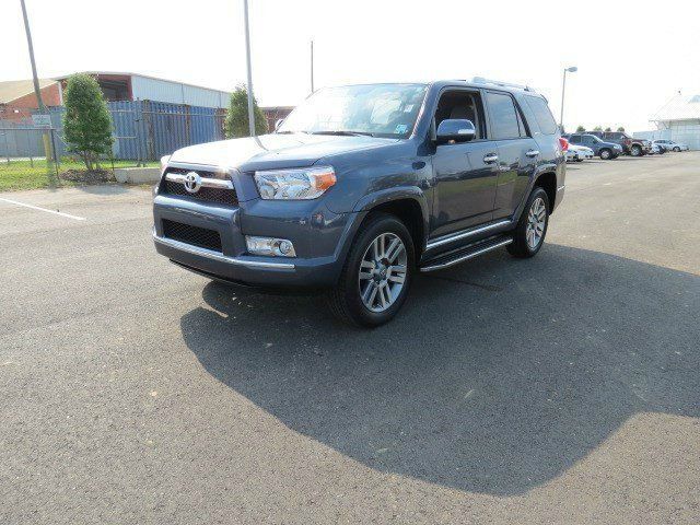 Toyota 4Runner 2012 photo 3