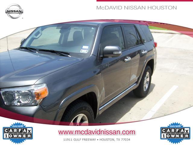 Toyota 4Runner 2012 photo 3