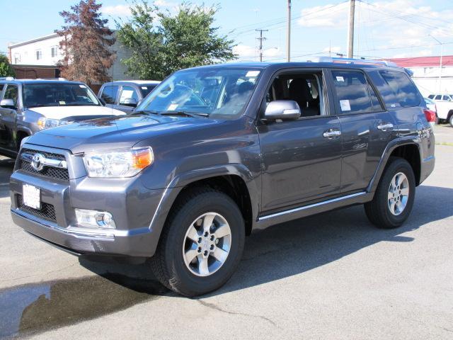 Toyota 4Runner 2013 photo 1