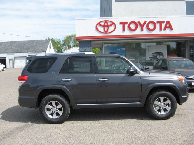 Toyota 4Runner 2013 photo 6