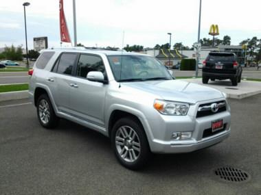 Toyota 4Runner 2013 photo 1