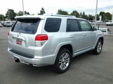 Toyota 4Runner 2013 photo 3