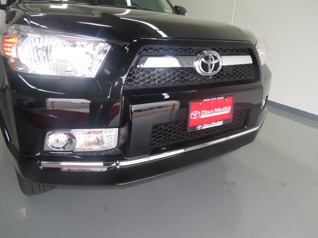 Toyota 4Runner 2013 photo 28