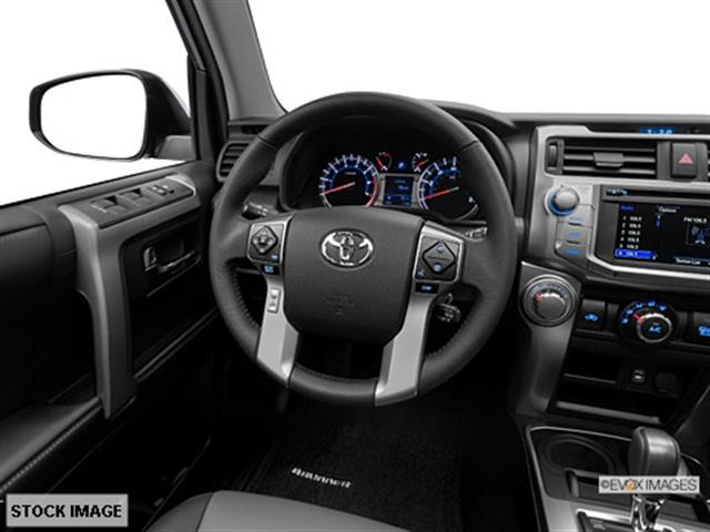 Toyota 4Runner 2014 photo 0