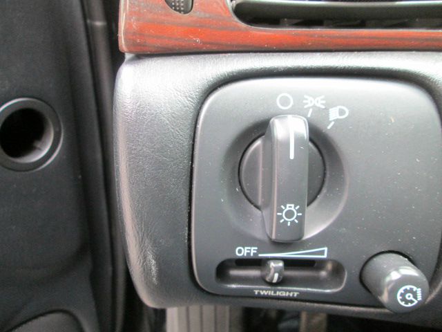 Toyota Avalon 1995 photo 10