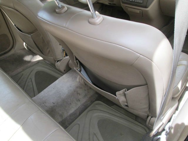Toyota Avalon 1995 photo 7