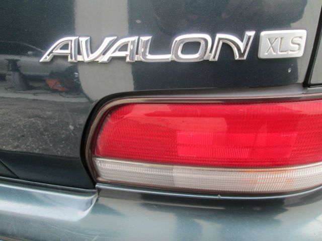 Toyota Avalon 1995 photo 8