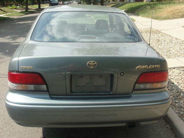 Toyota Avalon 1995 photo 1