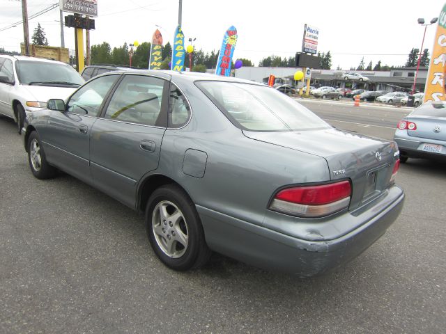 Toyota Avalon 1997 photo 4