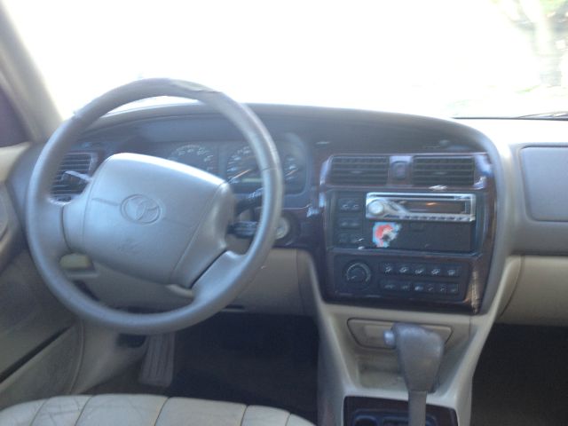 Toyota Avalon 1998 photo 3