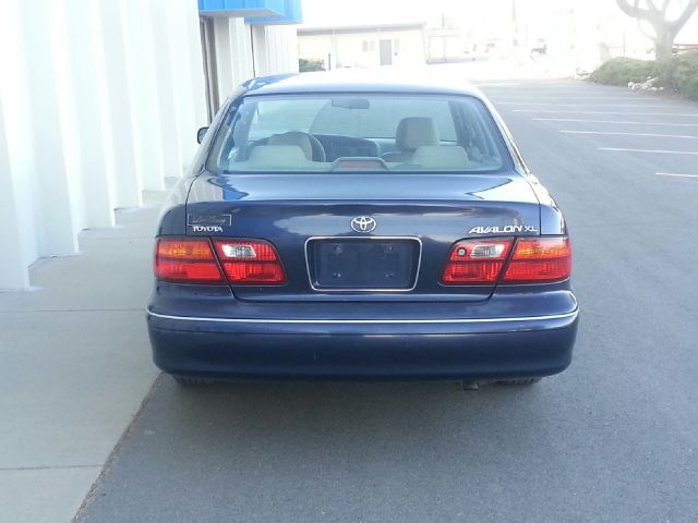 Toyota Avalon 1998 photo 4