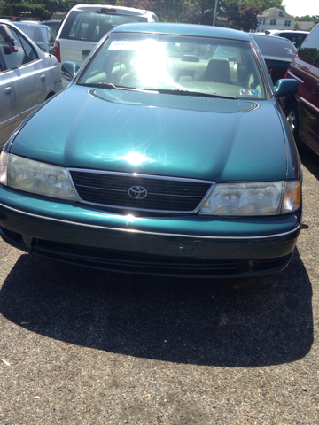 Toyota Avalon 1998 photo 1