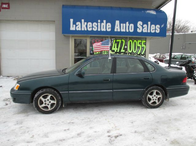 Toyota Avalon 1998 photo 1