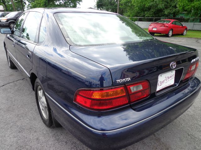 Toyota Avalon 1999 photo 1