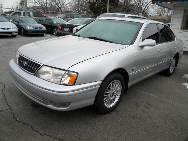 Toyota Avalon 1999 photo 3