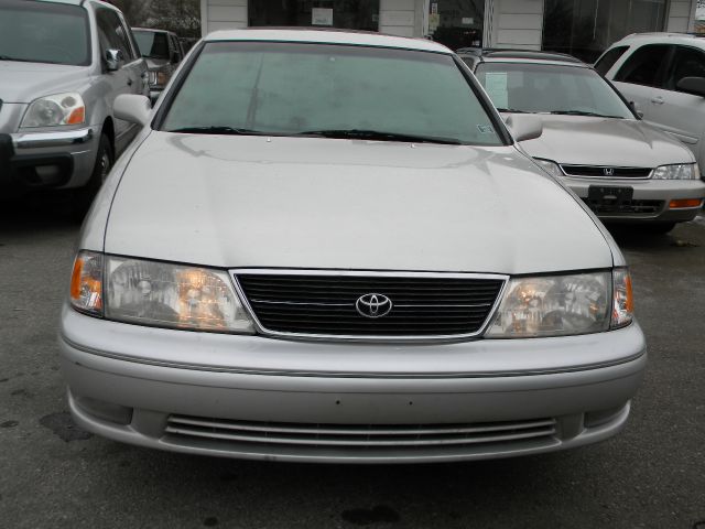 Toyota Avalon 1999 photo 4