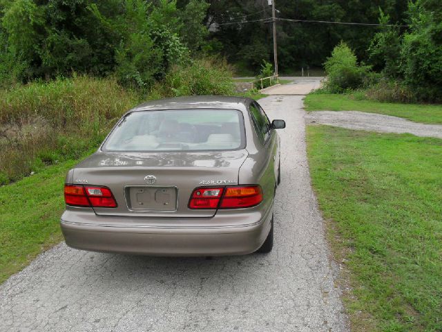 Toyota Avalon 1999 photo 2