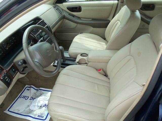 Toyota Avalon 1999 photo 9
