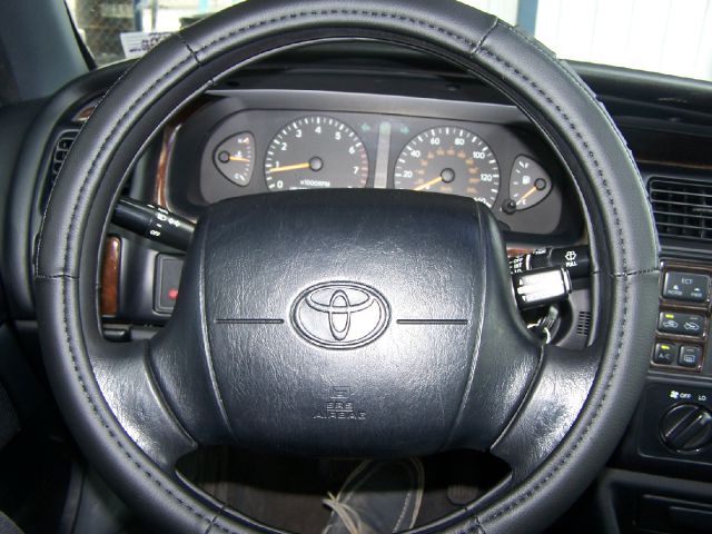 Toyota Avalon 1999 photo 4