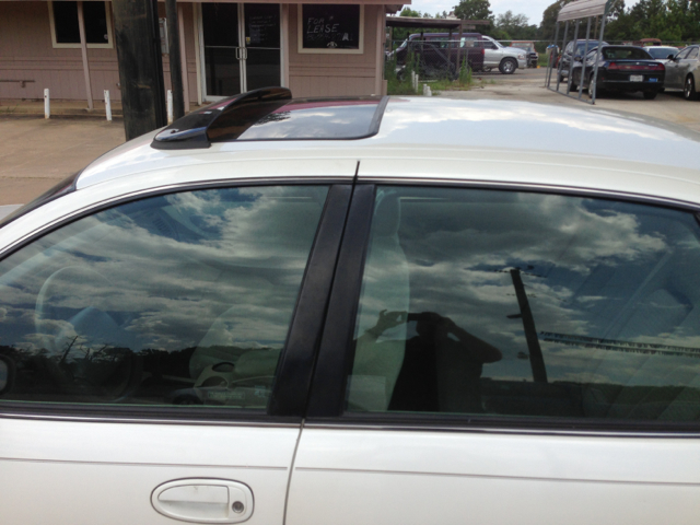 Toyota Avalon 1999 photo 1