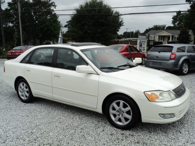 Toyota Avalon 2000 photo 2