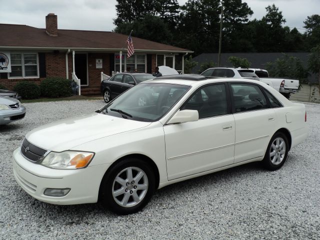 Toyota Avalon 2000 photo 3