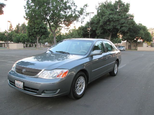 Toyota Avalon 2000 photo 4