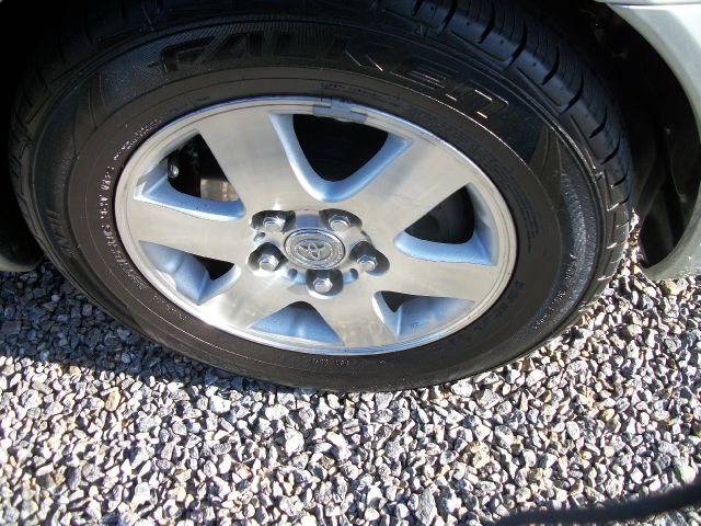 Toyota Avalon 2001 photo 4