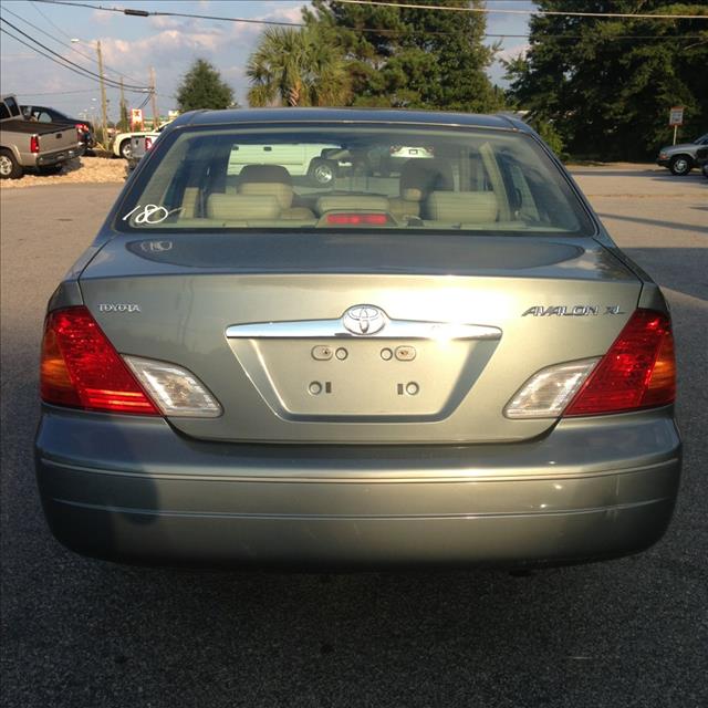 Toyota Avalon 2001 photo 4