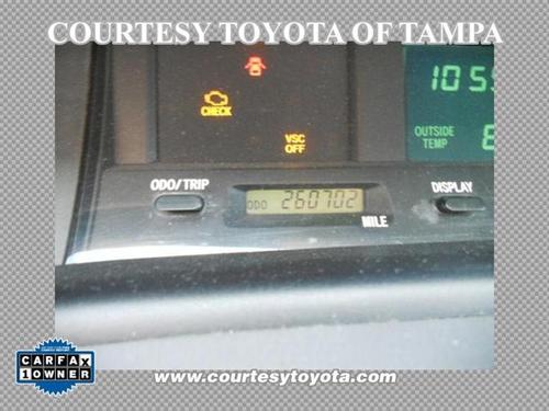 Toyota Avalon 2001 photo 1