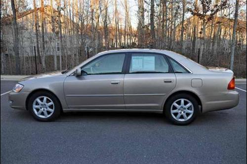Toyota Avalon 2001 photo 1