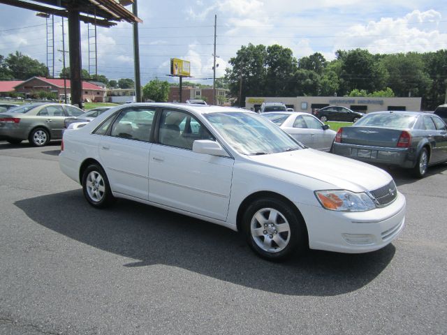 Toyota Avalon 2001 photo 4