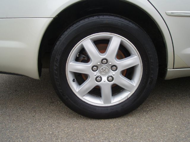 Toyota Avalon 2001 photo 2