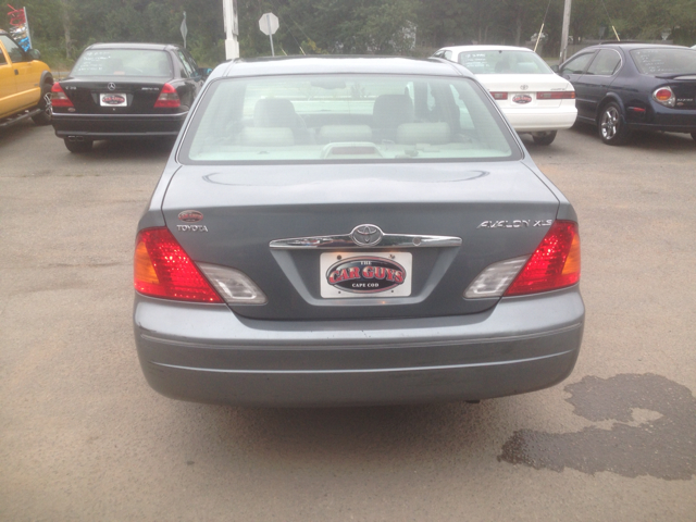 Toyota Avalon 2001 photo 4