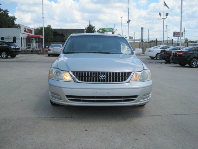 Toyota Avalon Sport 4WD Sedan