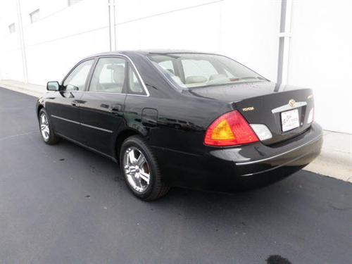 Toyota Avalon 2001 photo 2