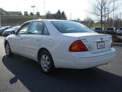 Toyota Avalon 2001 photo 1