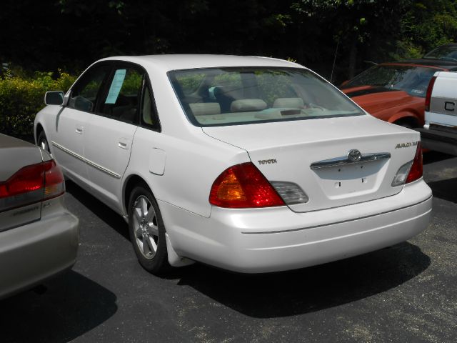 Toyota Avalon 2001 photo 4
