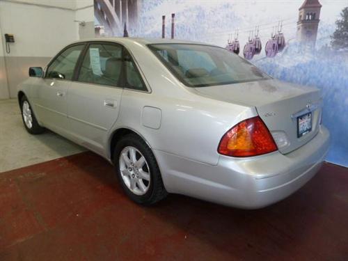 Toyota Avalon 2001 photo 2